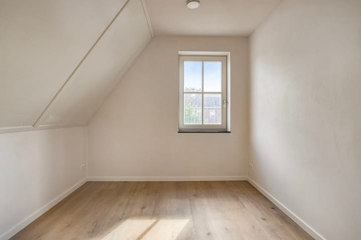 Foto 32 van Wouwbaan 25