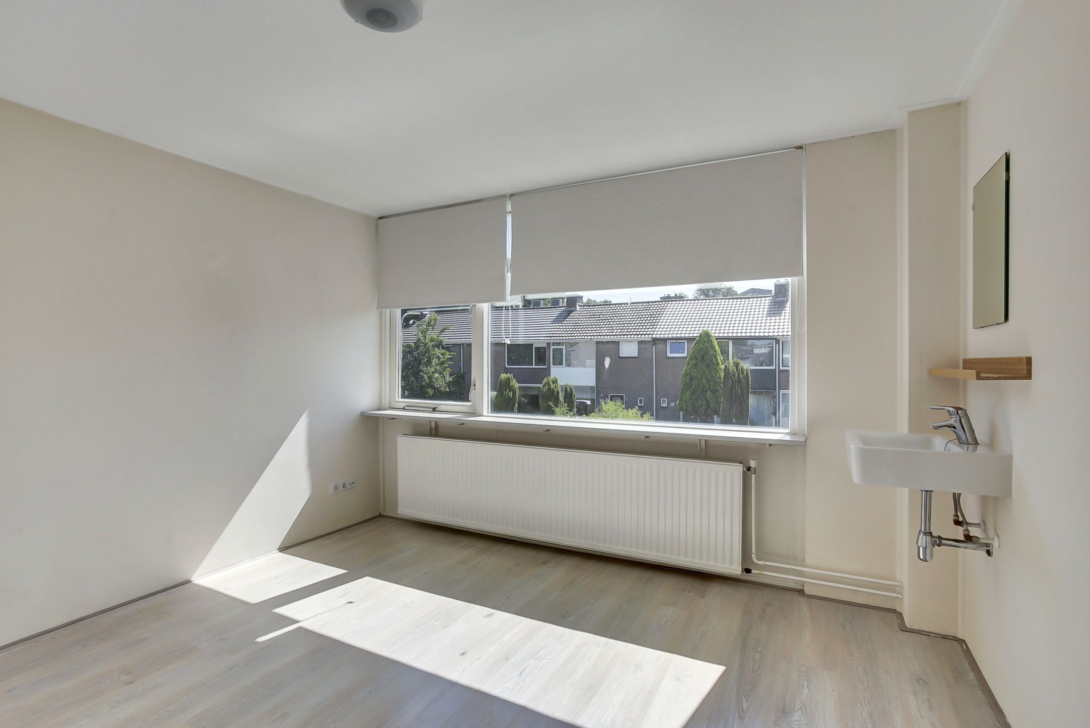 Foto 12 van Gitaarstraat 2