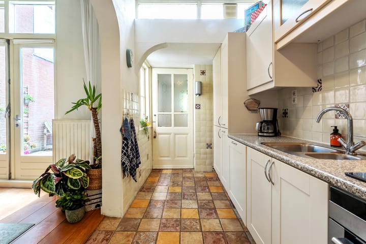 Foto 19 van Molengracht 16