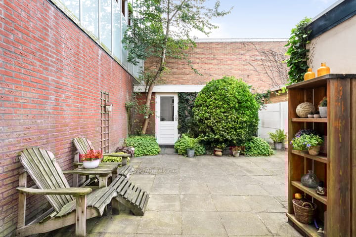 Foto 25 van Molengracht 16