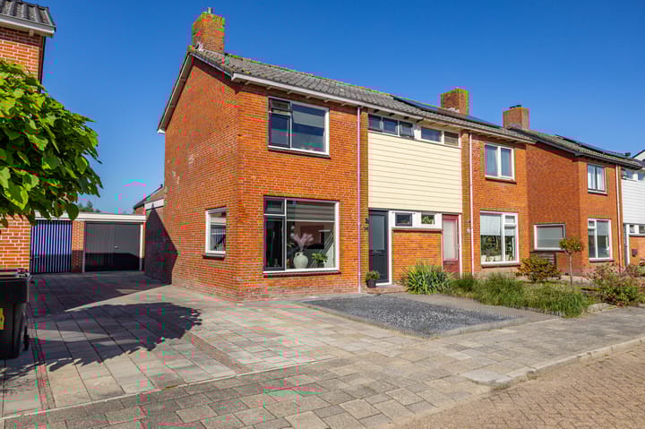 Foto 1 van Trompstraat 14