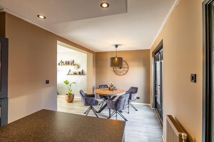 Foto 15 van Trompstraat 14