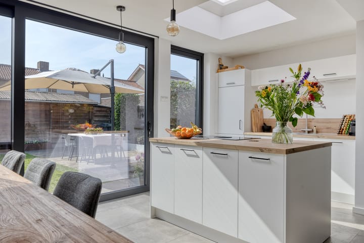 Foto 15 van Mr. van Sonstraat 15