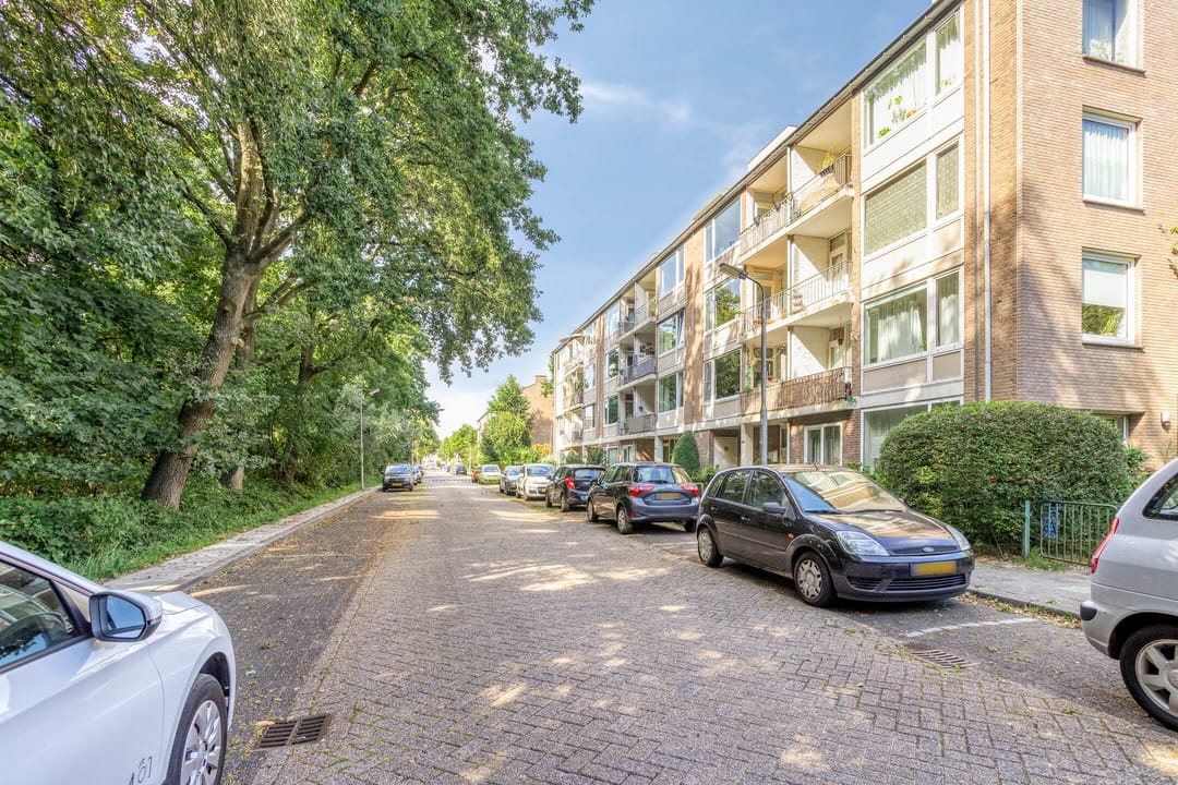 Photo 22 of Johan Wagenaarstraat 14-C