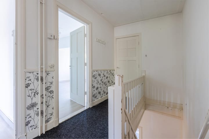 Foto 23 van Johan de Wittlaan 66