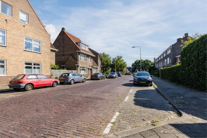 Foto 43 van Johan de Wittlaan 66