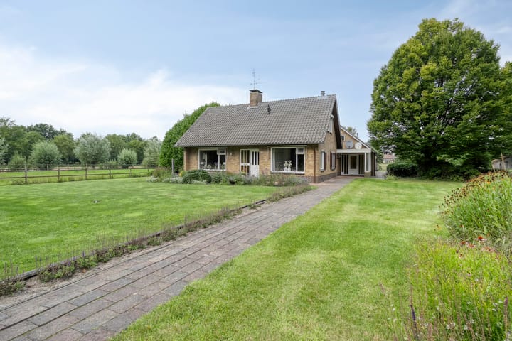 Foto 17 van Oude Hoevenweg 157