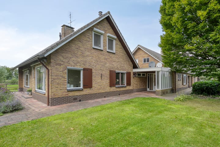 Foto 19 van Oude Hoevenweg 157