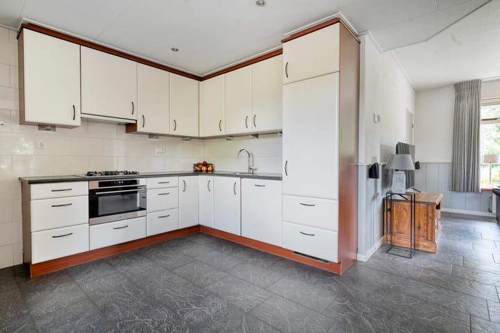 Foto 32 van Oude Hoevenweg 157