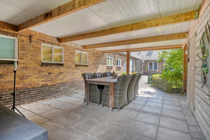 Foto 80 van Oude Hoevenweg 157