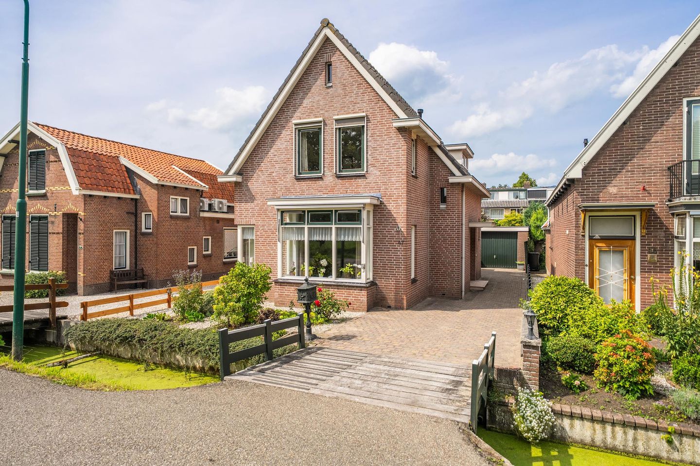 Foto 1 van Liefhovendijk 47
