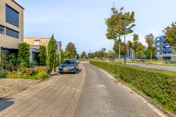 Foto 8 van West-Frieslandsingel 34