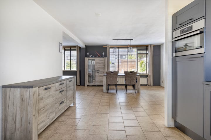 Foto 16 van West-Frieslandsingel 34