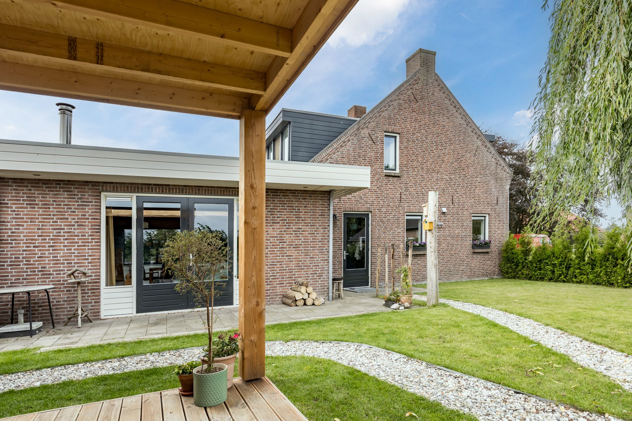 Foto 48 van Onze Lieve Vrouwestraat 220