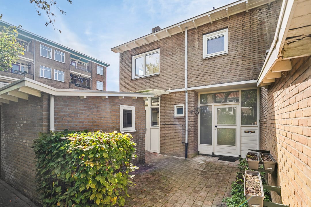 Photo 1 of Detmoldstraat 72