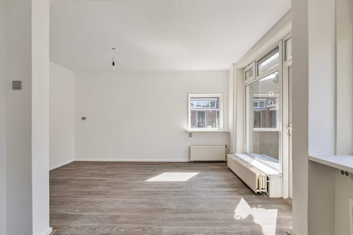 Foto 2 van Detmoldstraat 72