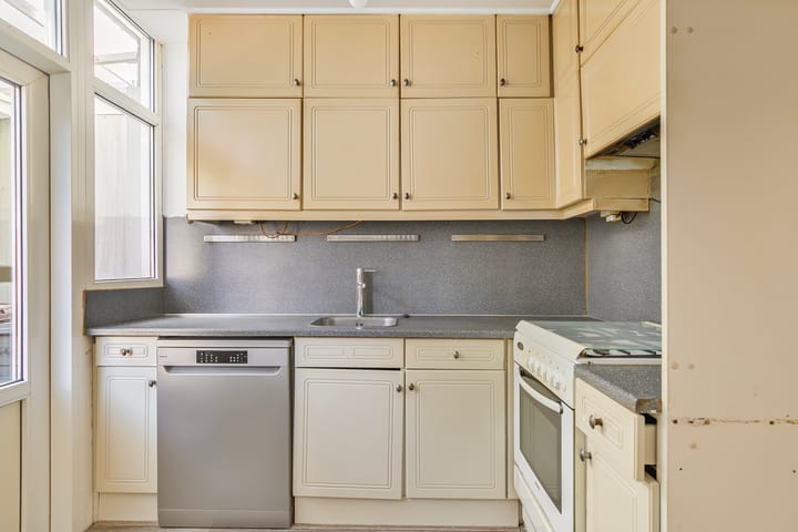 Foto 10 van Detmoldstraat 72