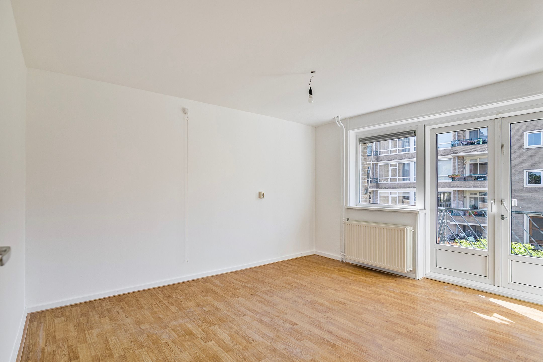 Photo 15 of Detmoldstraat 72