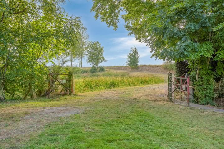 Foto 38 van Hengstdijksekeiweg 4