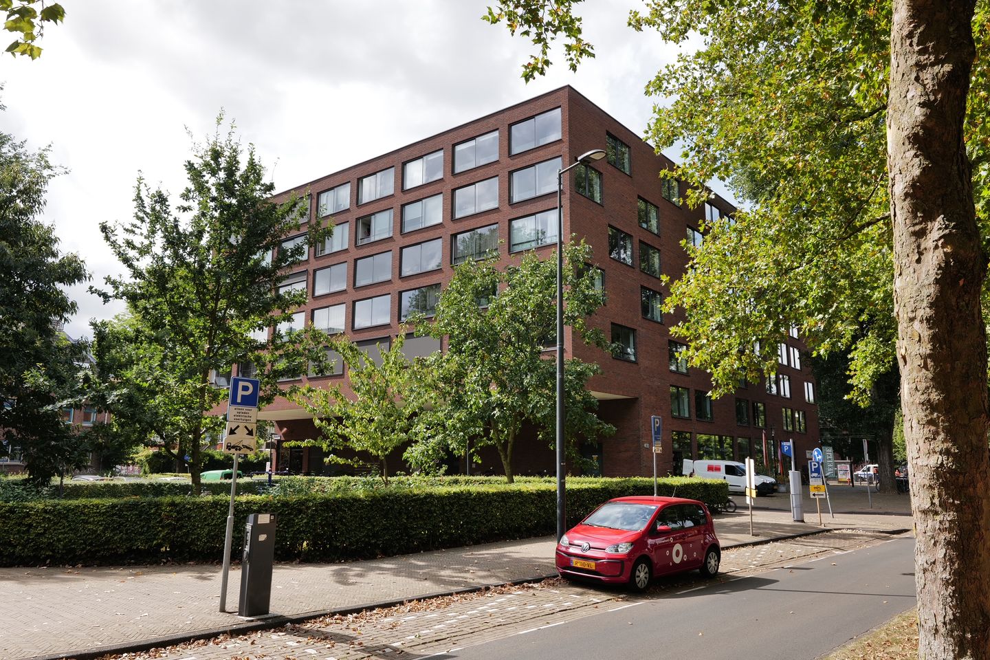 Foto 1 van KNSM-laan 12