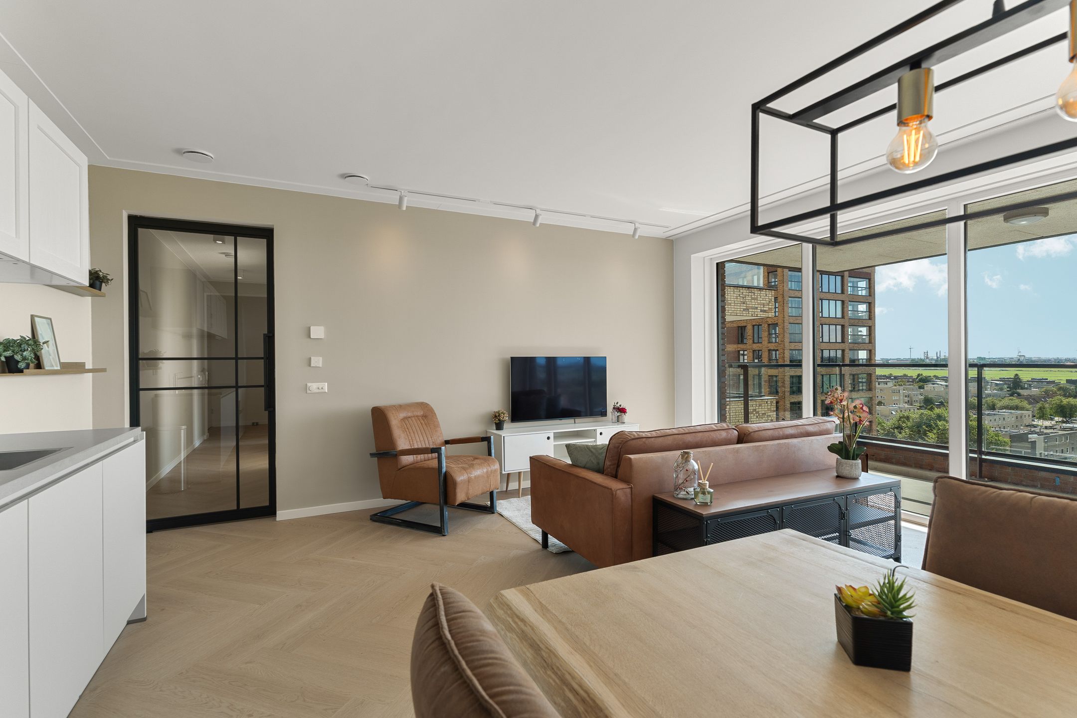 Foto 3 van Mahoniehout 443