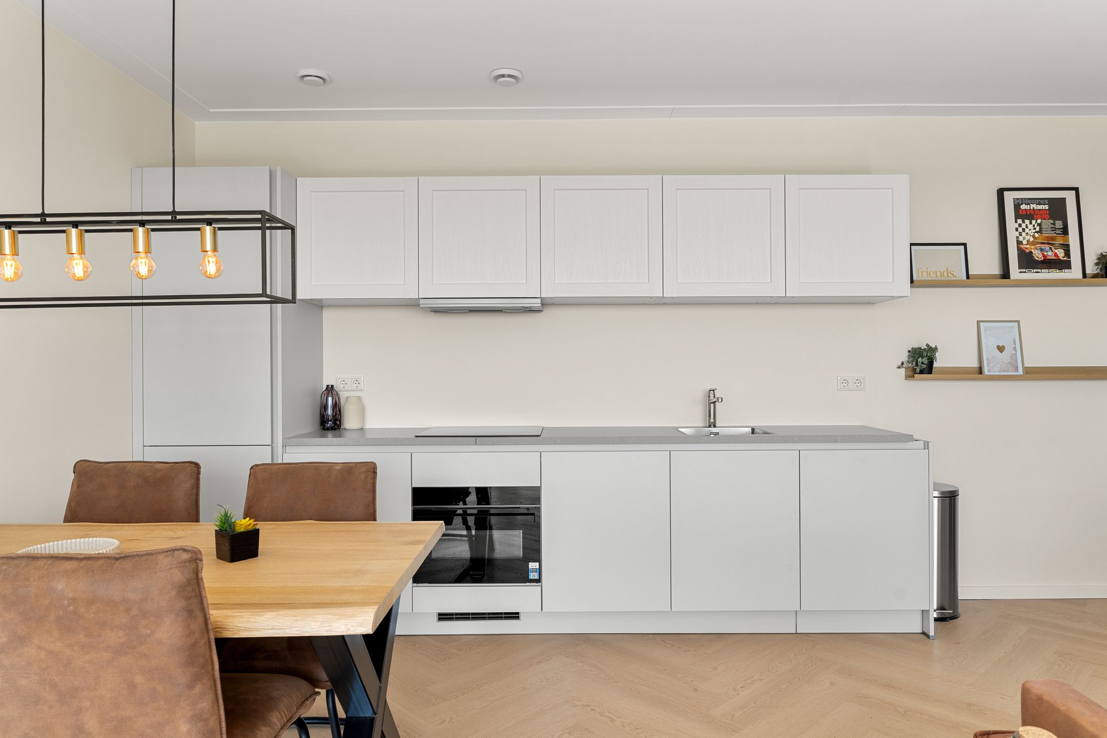 Foto 12 van Mahoniehout 443