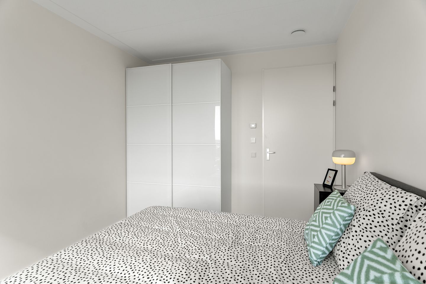 Foto 19 van Mahoniehout 443