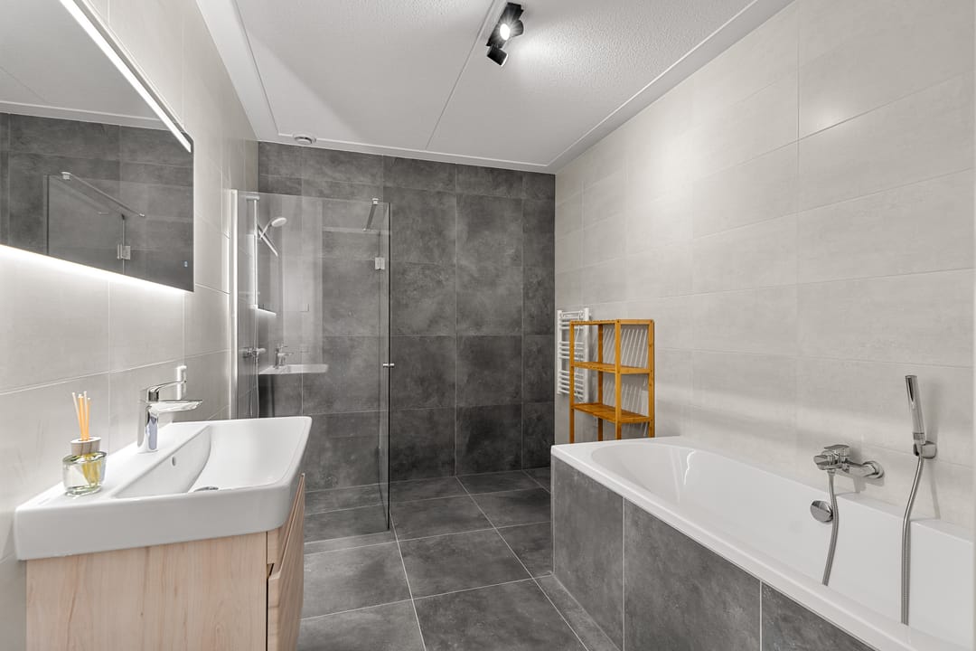 Foto 22 van Mahoniehout 443