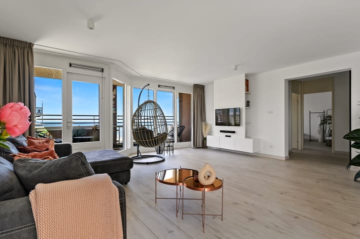 Foto 4 van Gevers Deynootplein 216