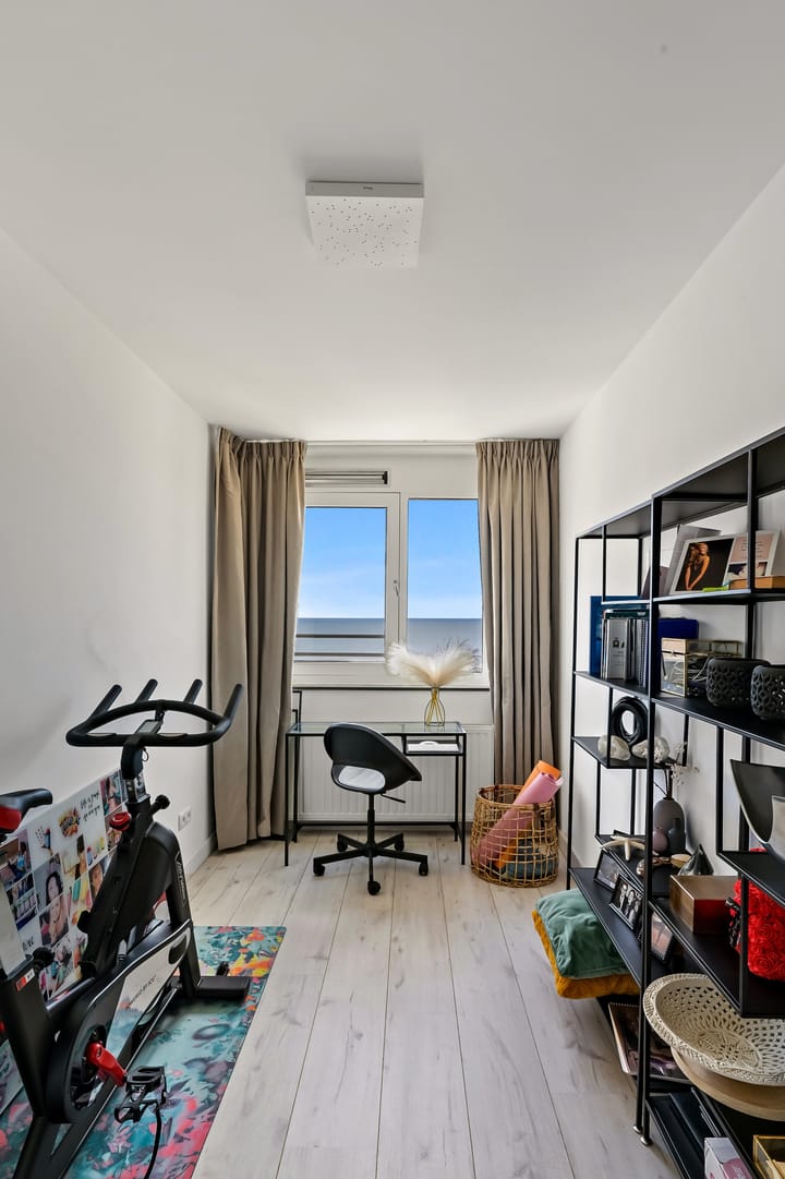 Foto 23 van Gevers Deynootplein 216