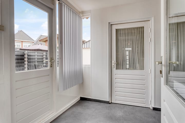 Foto 19 van Henry Dunantstraat 45