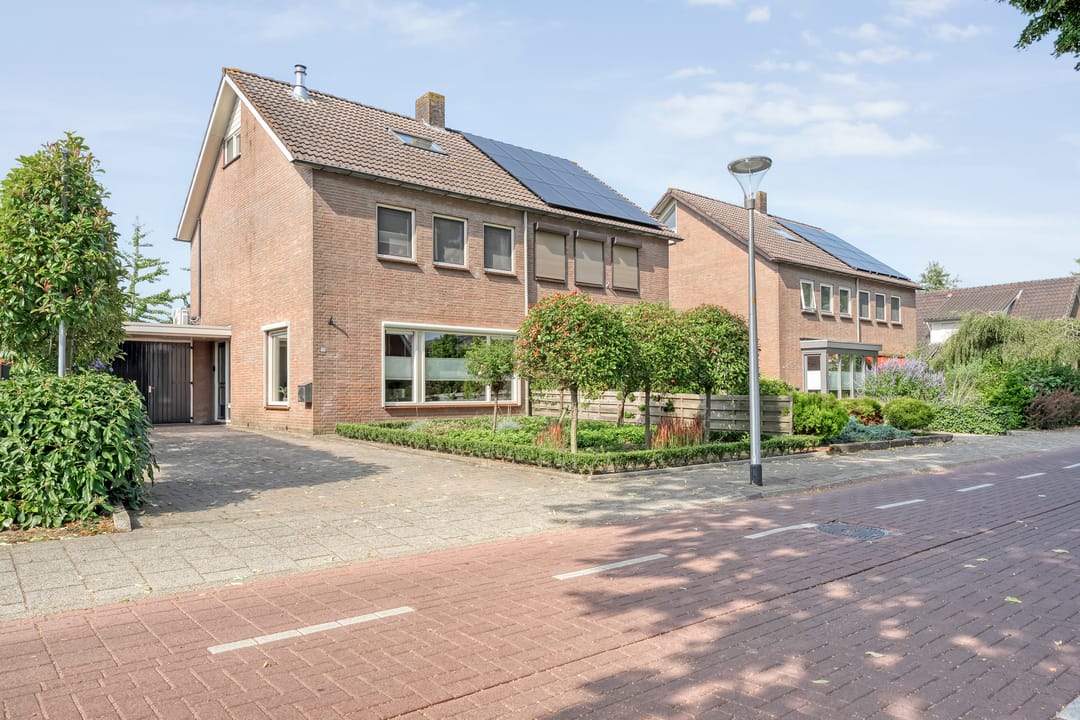 Foto 2 van Hardenbergerweg 51