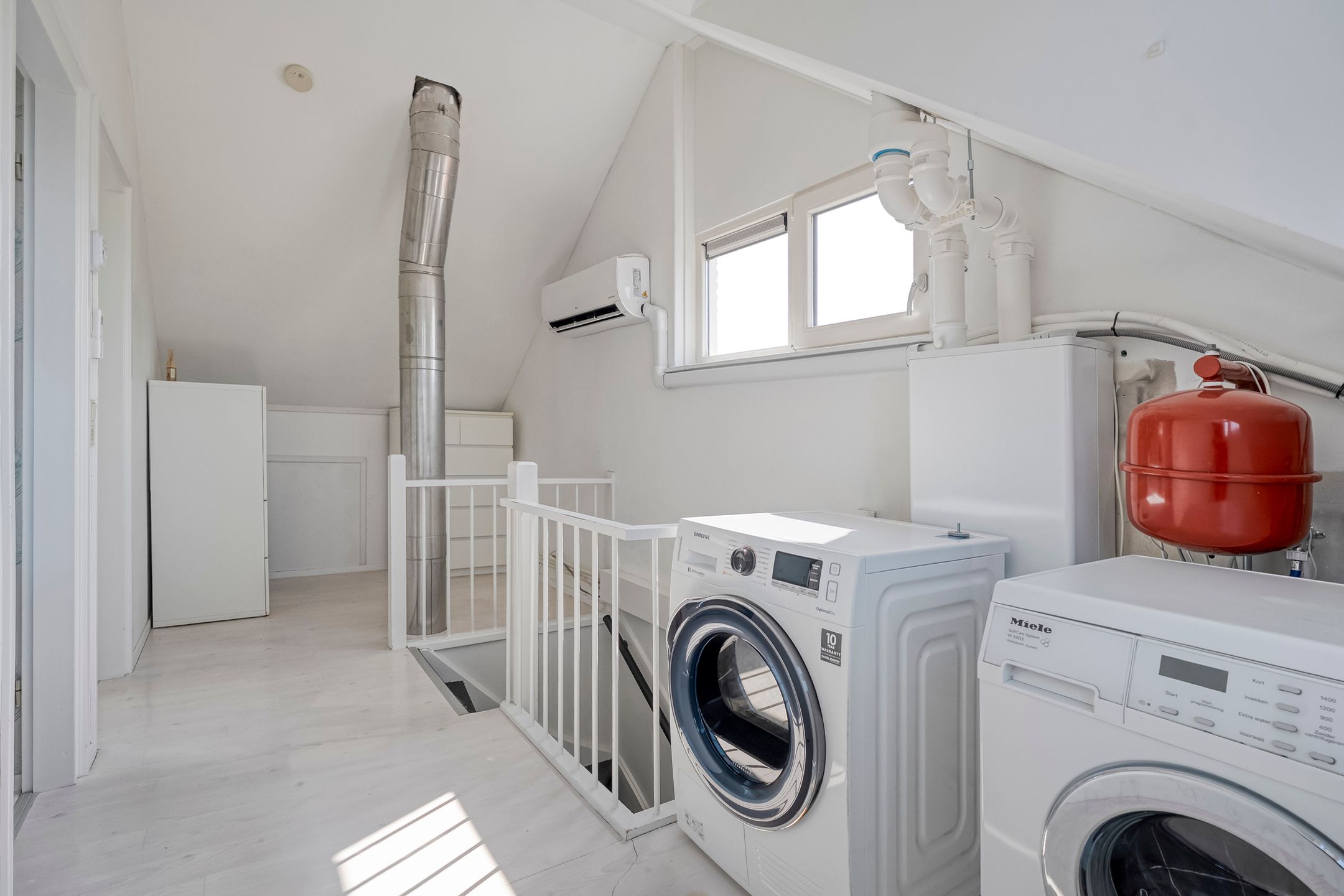 Foto 33 van Hardenbergerweg 51