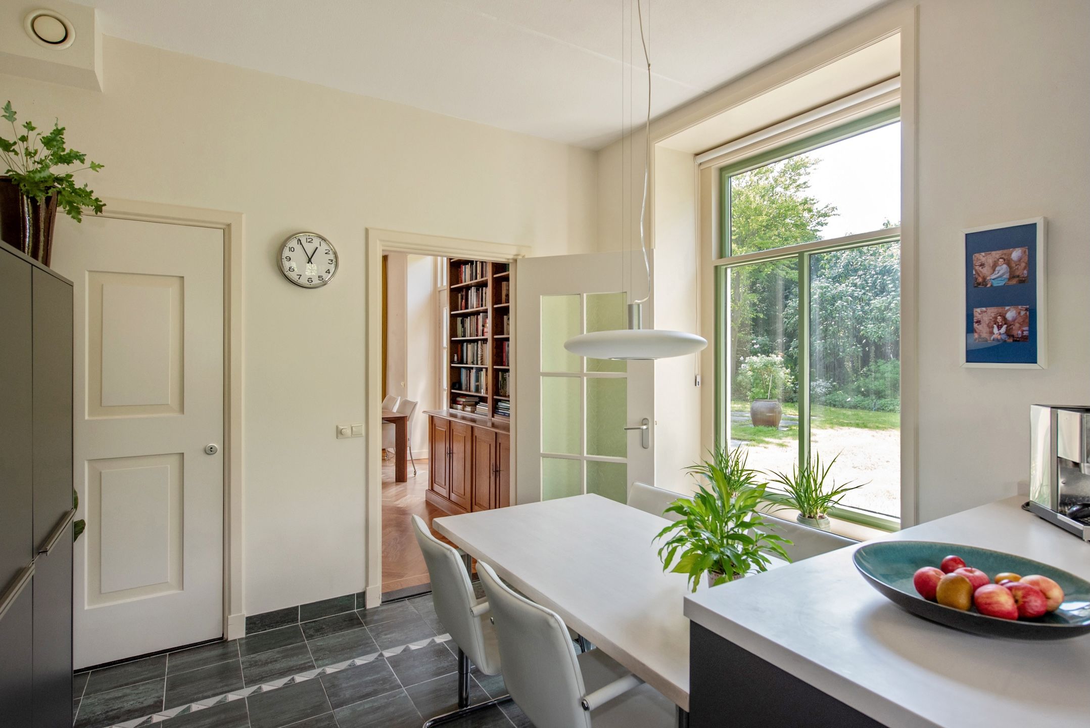 Photo 18 of Westvlietweg 129