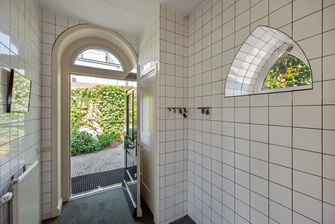 Photo 23 of Westvlietweg 129