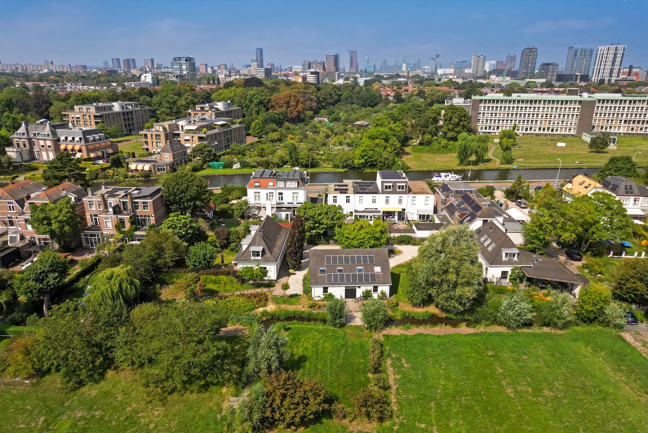 Photo 54 of Westvlietweg 129