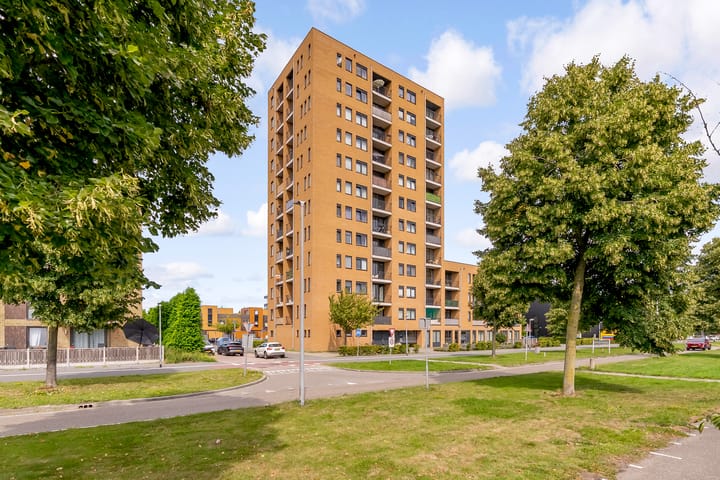 Foto 5 van Makassarhof 58