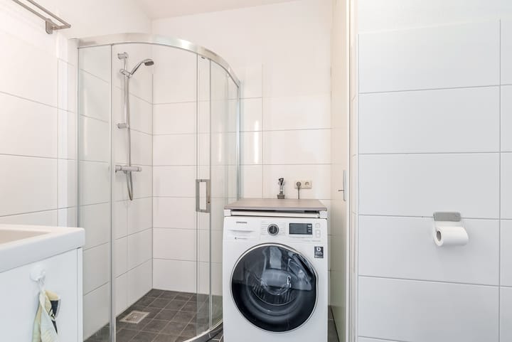 Foto 24 van Makassarhof 58