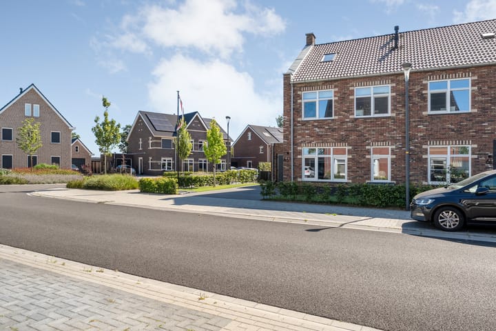 Foto 12 van Markerichter 63