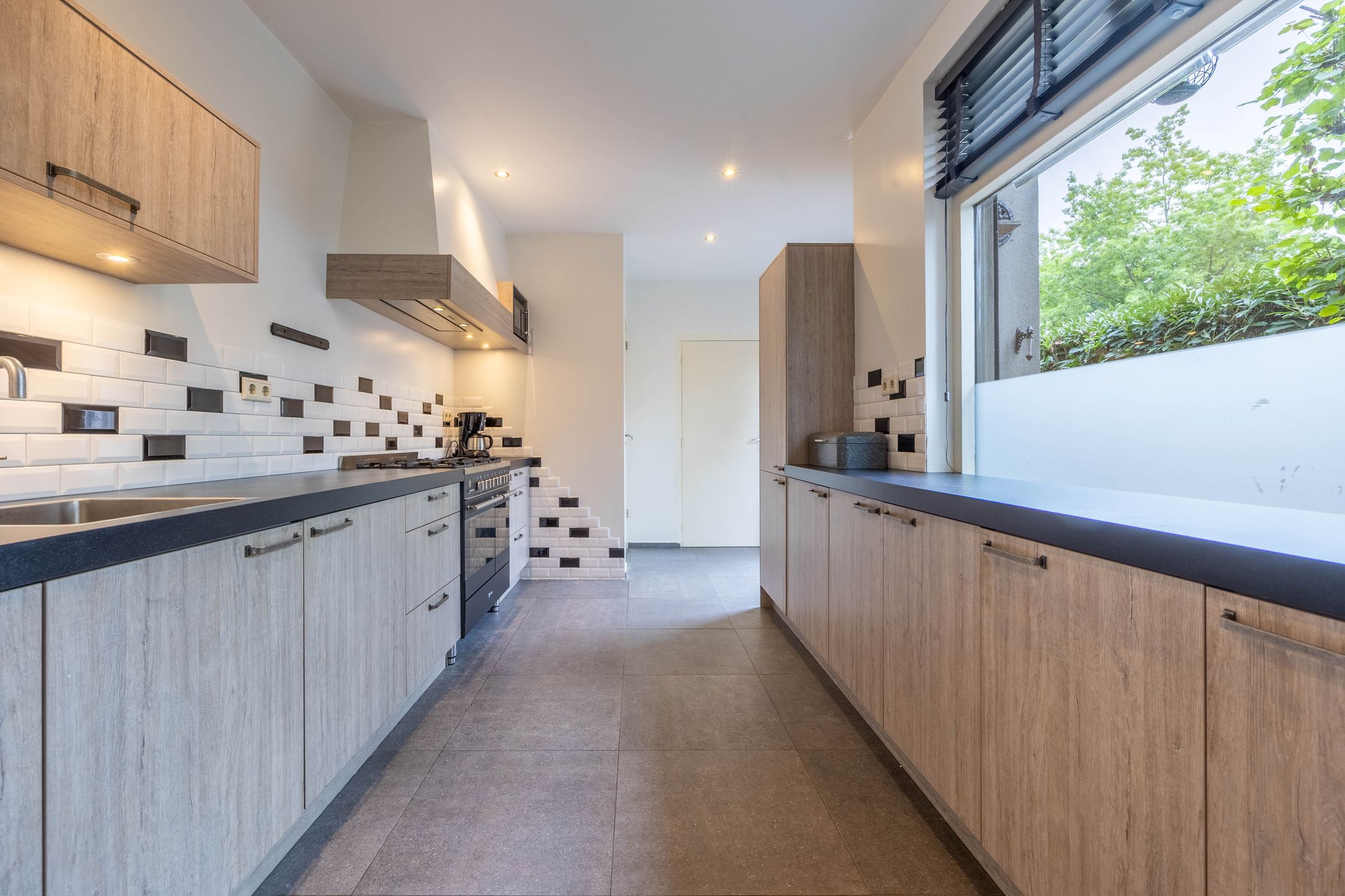 Foto 15 van Burgerhoutsestraat 66