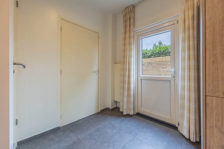 Foto 17 van Burgerhoutsestraat 66