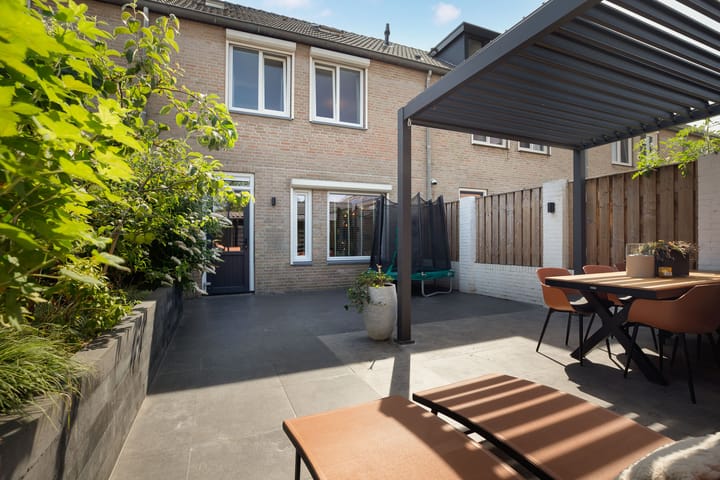 Photo 21 of Constantijnstraat 8