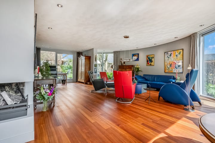 Photo 11 of Willem Barentszstraat 11