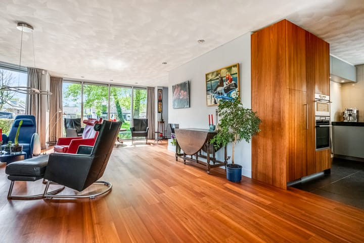 Photo 13 of Willem Barentszstraat 11