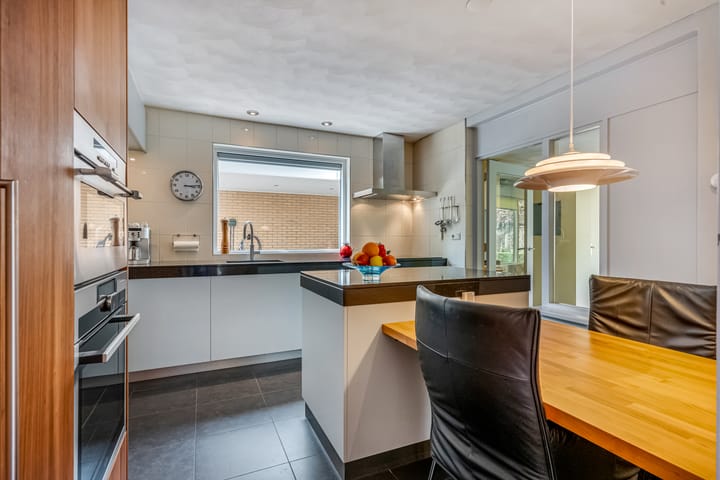 Photo 17 of Willem Barentszstraat 11