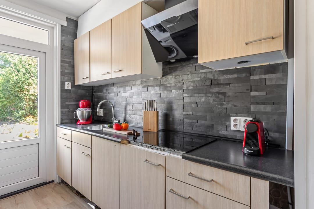 Foto 11 van J.H.W. Robersstraat 42