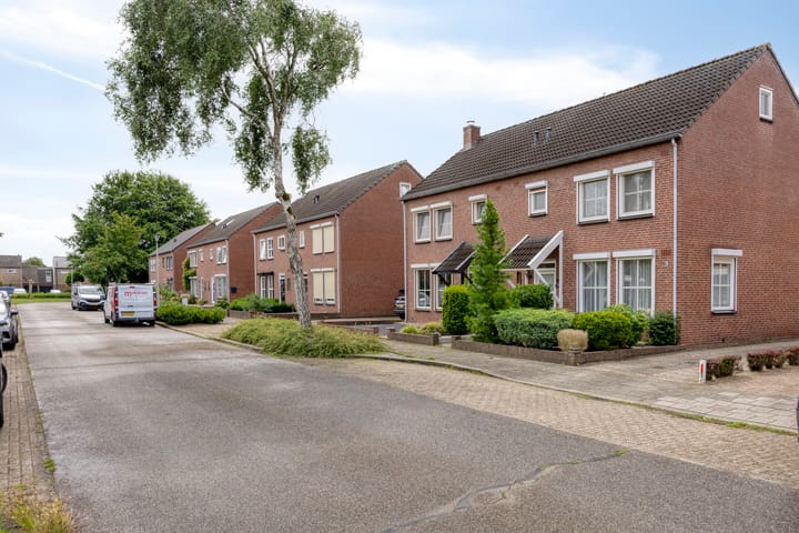 Foto 29 van Kamilleweg 15