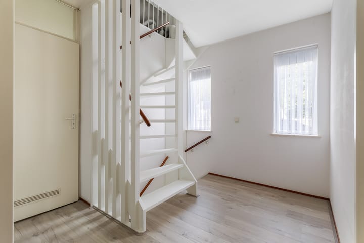 Foto 16 van Benedictastraat 2