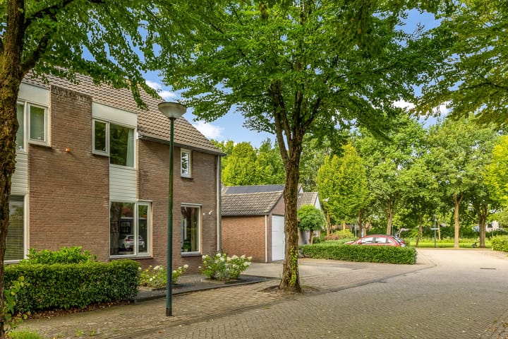 Foto 27 van Benedictastraat 2