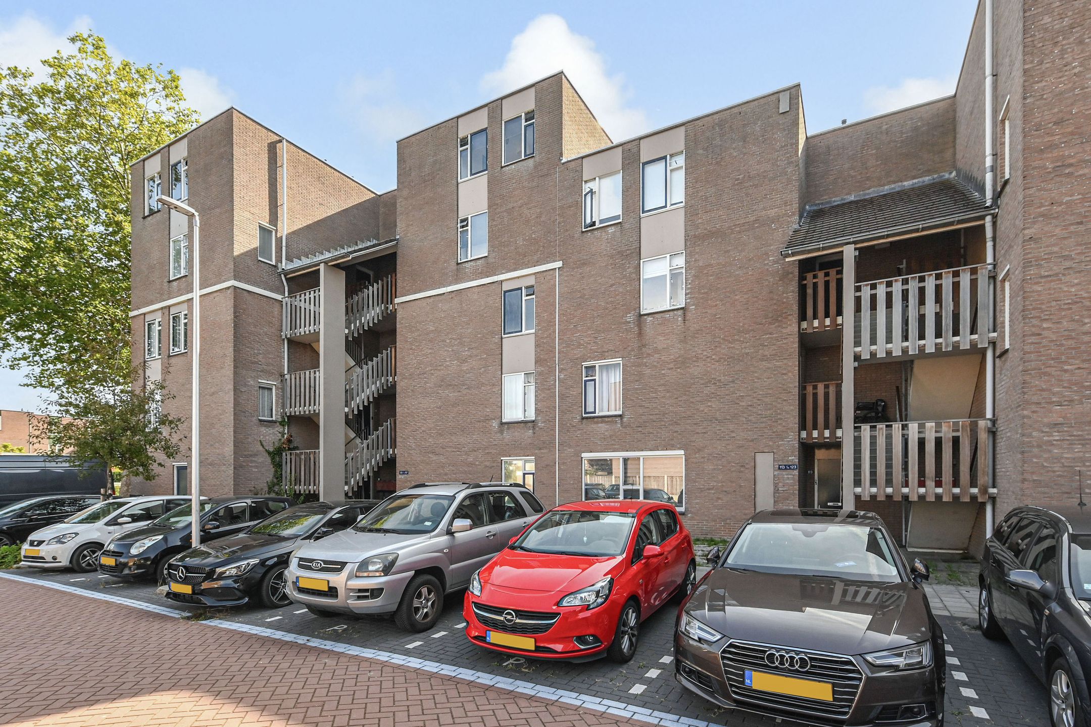 Pierre Kemphove, 119, Zoetermeer, 2726BG, Zuid-Holland, Nederland 119